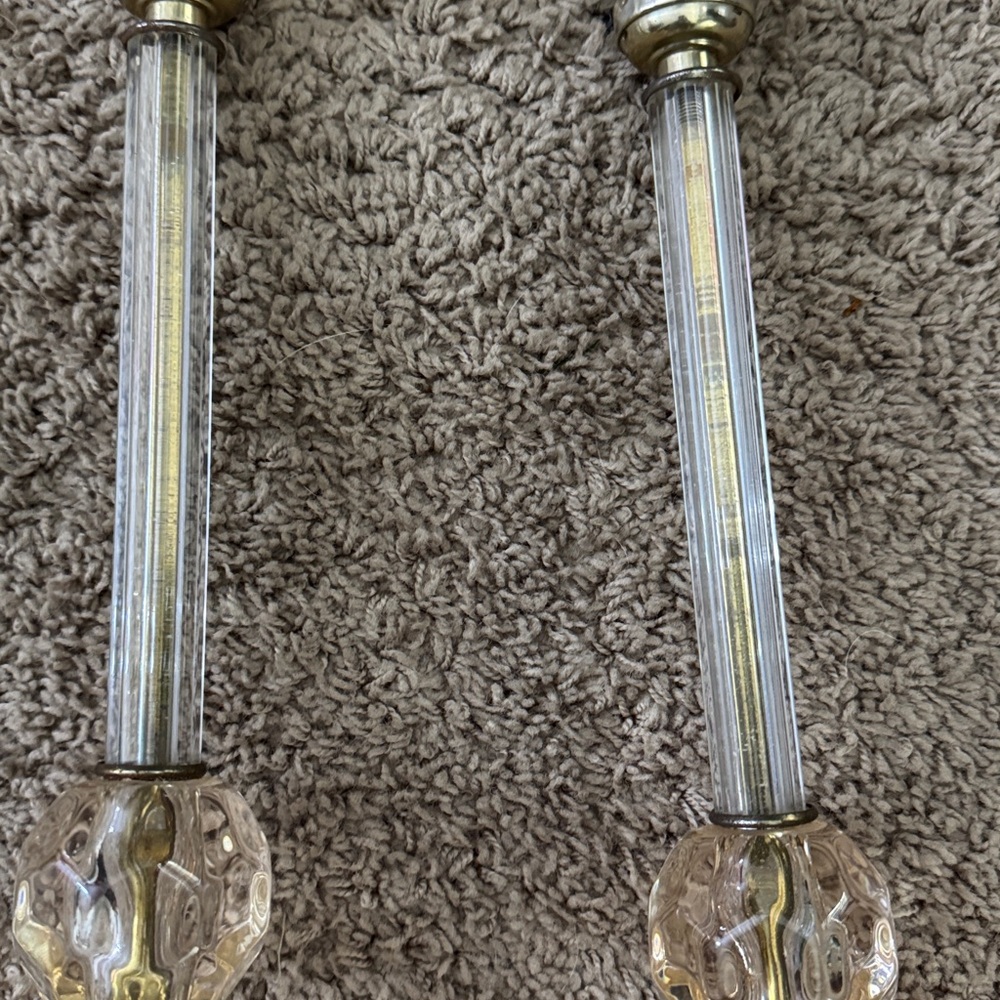 Set of 2 Vintage Glass Boudoir Lamps – 15” Tall - Picture 17 of 17